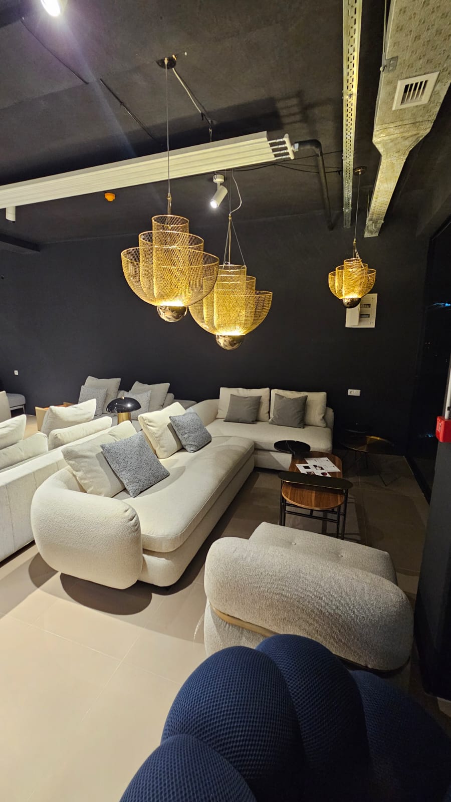 NOVULA -𝟗𝟎𝟎𝟎₾