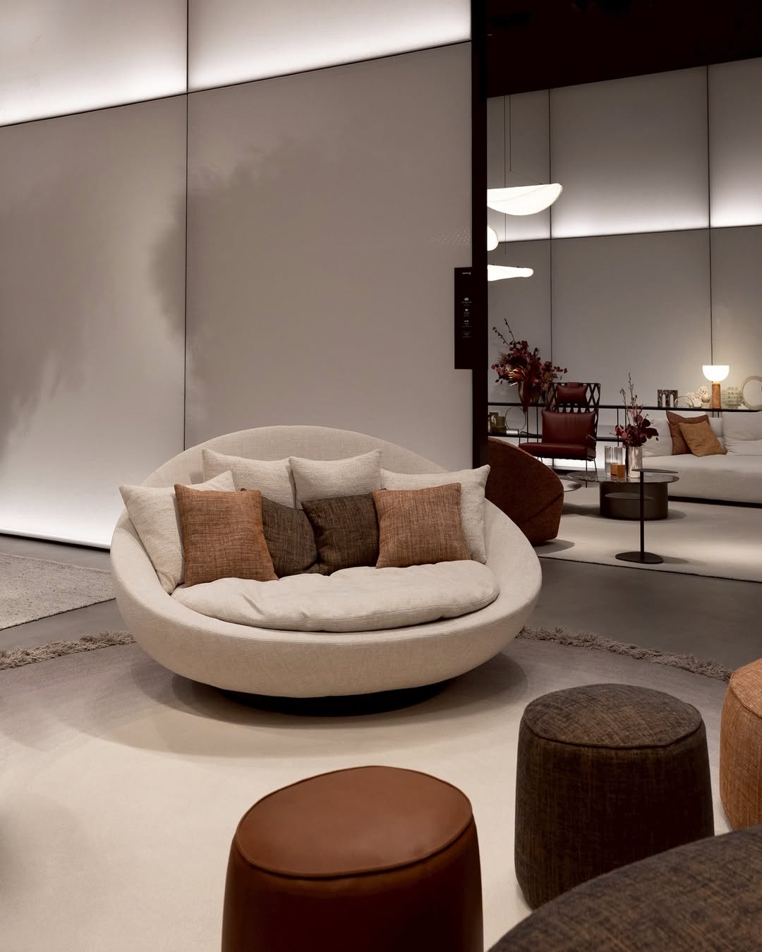 LOUNGE - 𝟐𝟓𝟎𝟎₾