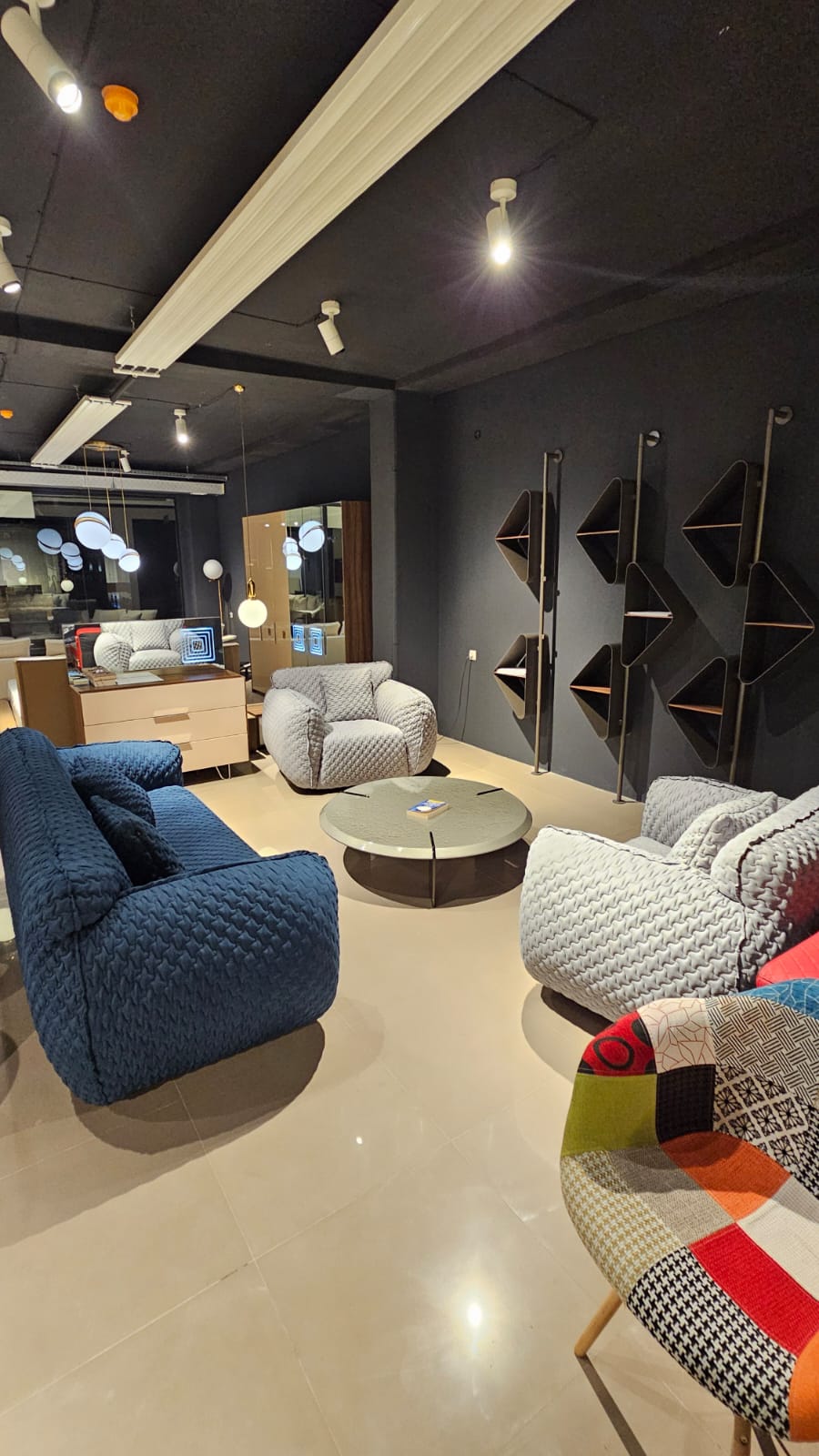 NAVIGLI - 𝟗𝟓𝟎𝟎₾